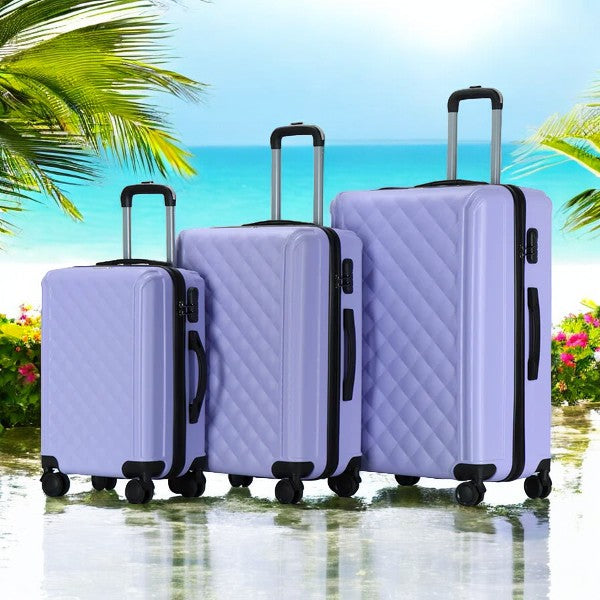 Tabby Quilted 3 Piece Hard Shell Suitcases 360° Wheels Light Purple