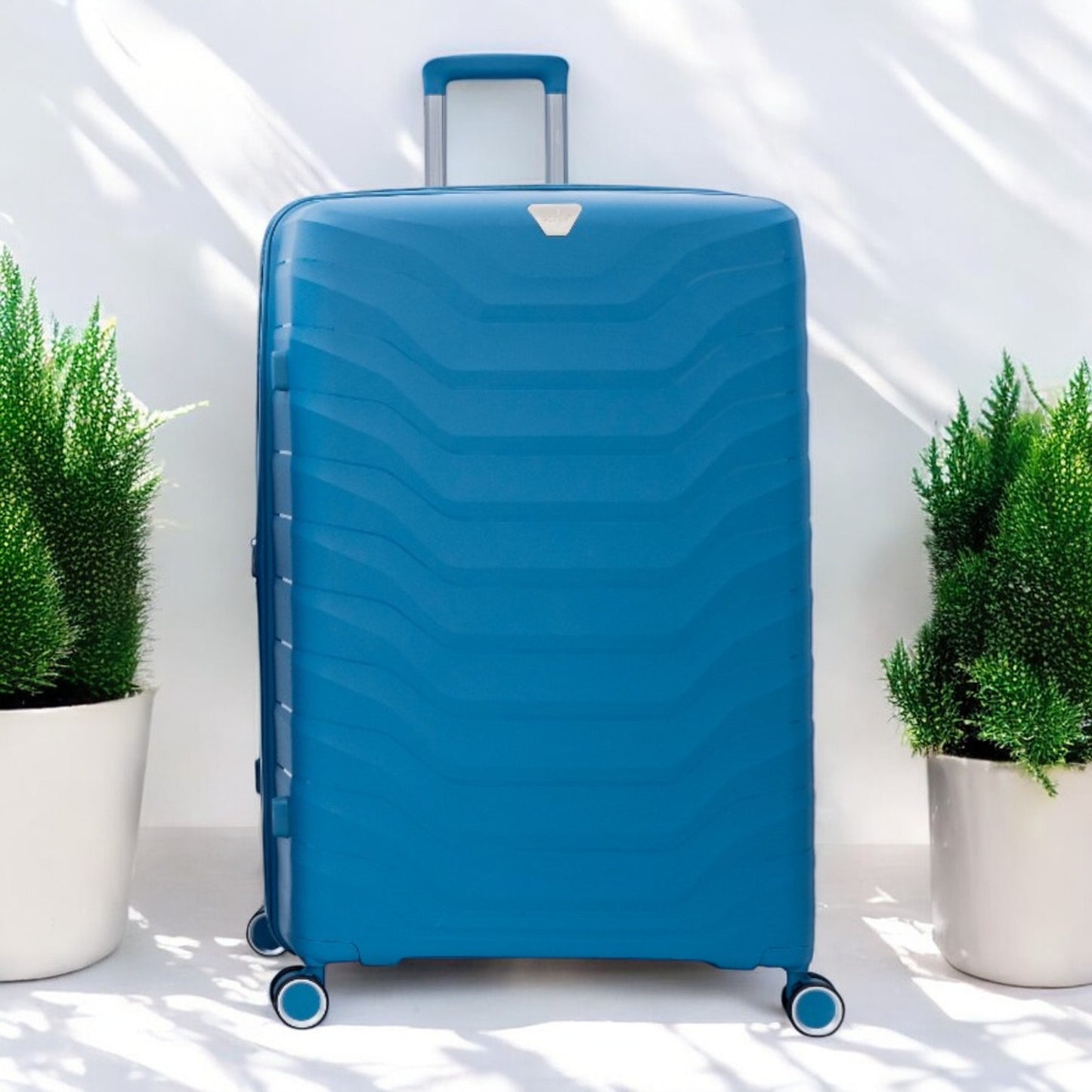 Eagle Verona 3-Piece Expandable Luggage Set - PP Material ,TSA Lock 360 Spinner Wheels - Bleu