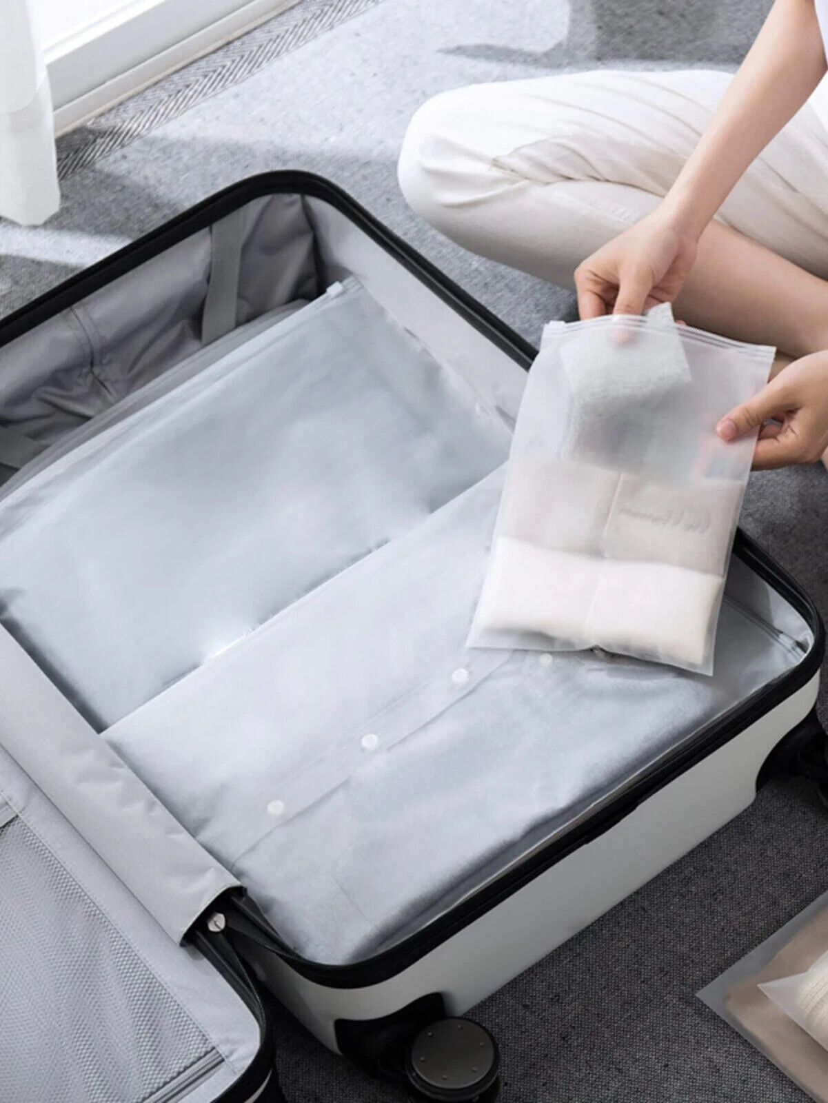 Easy Luggage Travel Clothes Bag Seal Storage Waterproof Makeup Zip Lock Organiser Pouch